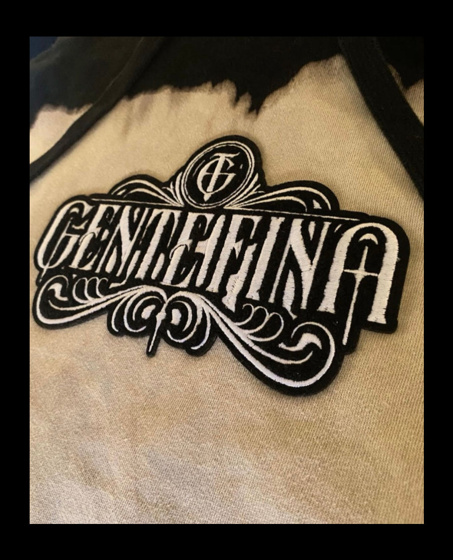 GENTE FINA Chenille Patch Embroidered Hoodie Sweater